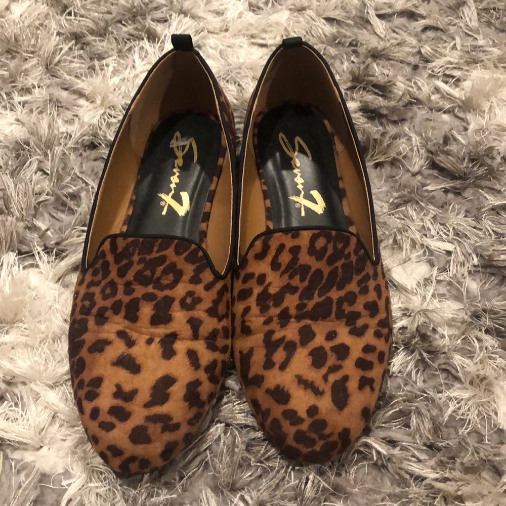 Seven leopard slip On